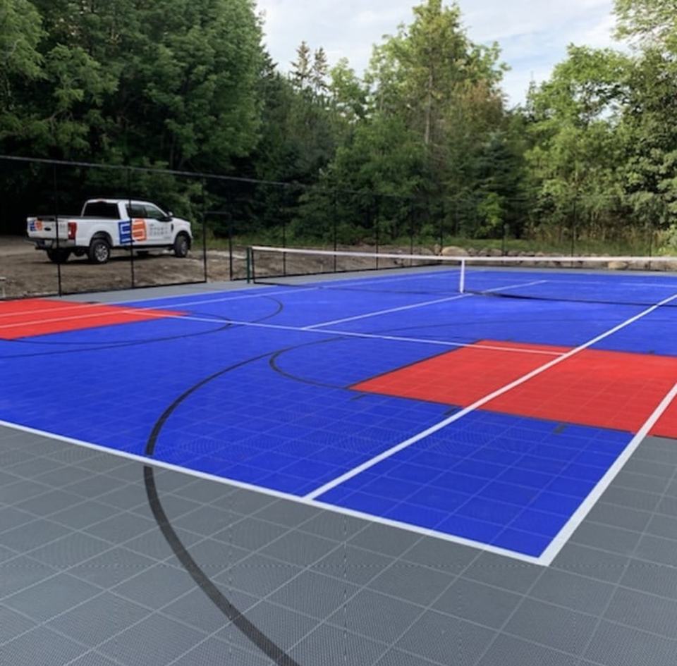 Ekologiczne plastikowe płytki  – Outdoor Sport Floor Tiles recenzja i cena
