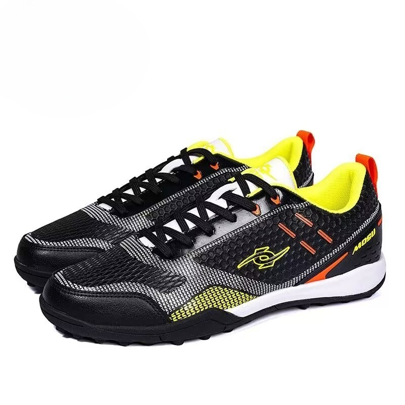 Oryginalne markowe buty piłkar – Outdoor Sport Brand Shoes recenzja i cena